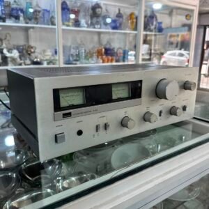 Amplificador SANSUI