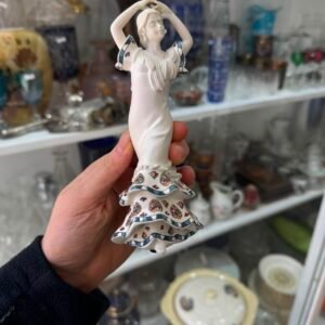 Bailarina de flamenco porcelana española