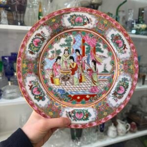 Plato porcelana oriental pintado a mano con oro