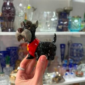 Figura perro Scottish Terrier porcelana japonesa