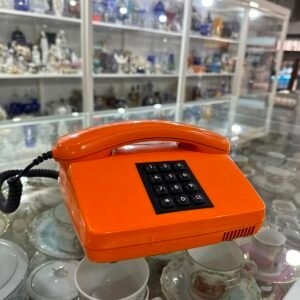 Telefono retro naranja años 90