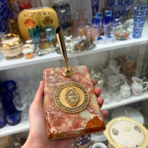 Lapicero de bronce y marmol