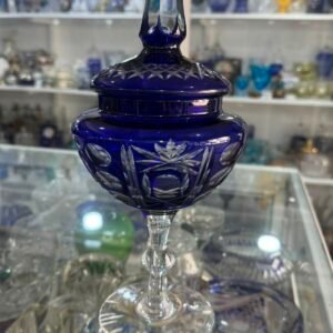 Caramelera o bombonera de cristal súper tallado azul