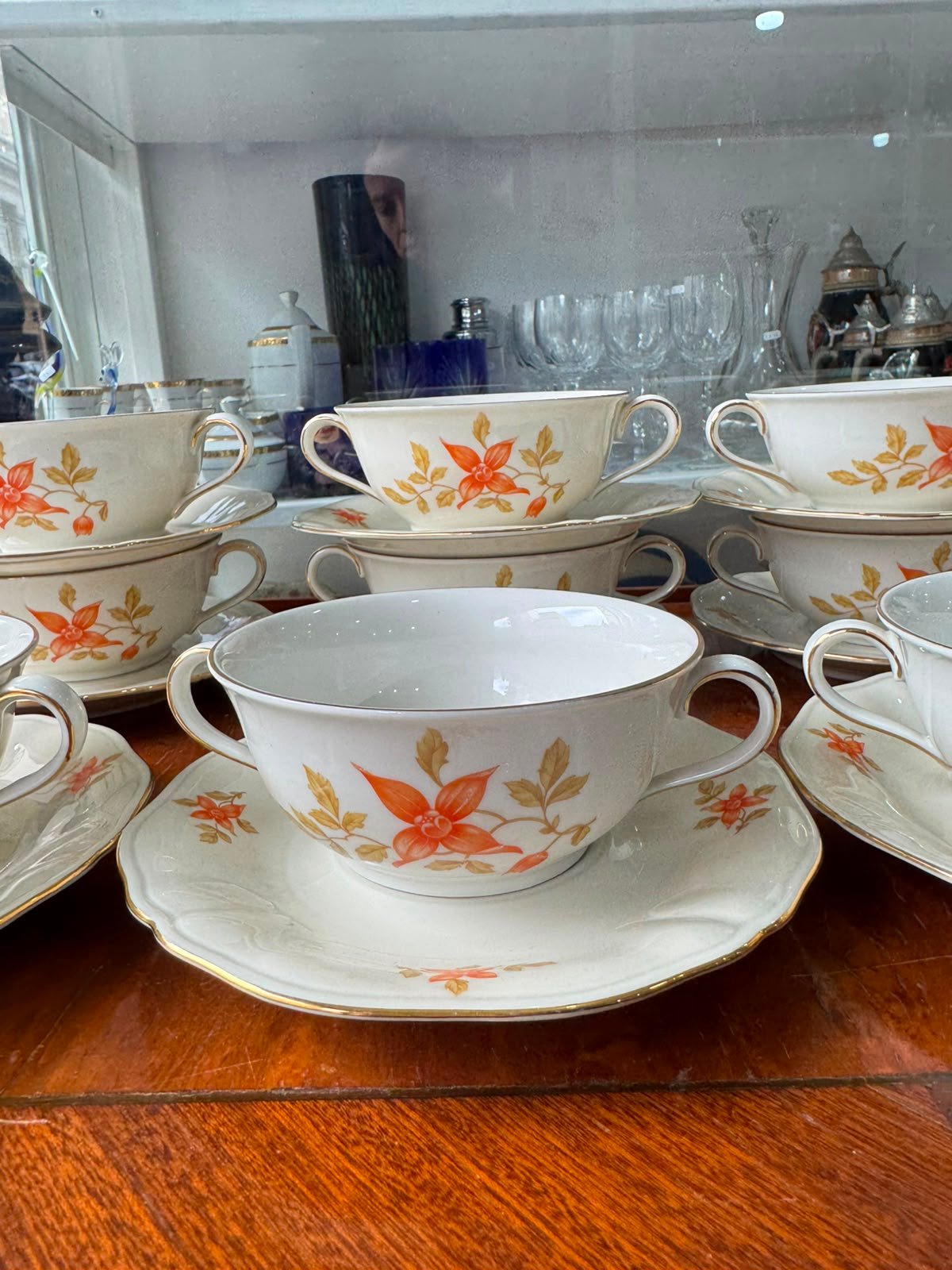 Juego de 12 consomeras con plato porcelana bavaria alemana - Imagen 2