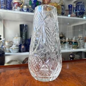 Exquisito florero de cristal súper tallado