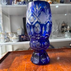 Florero de cristal súper tallado azul