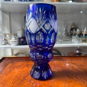 Florero de cristal súper tallado azul