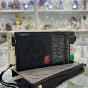 Radio SONY AM onda corta con estuche y manual