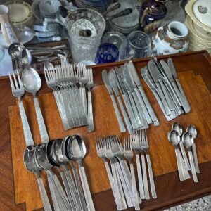 Juego de cubiertos de acero inoxidable – 74 piezas