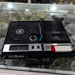 Tocadiscos con radio y casetera valija SILVANO