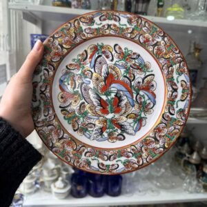 Plato porcelana oriental pintado a mano
