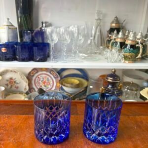 Par de vasos de cristal súper tallado azul