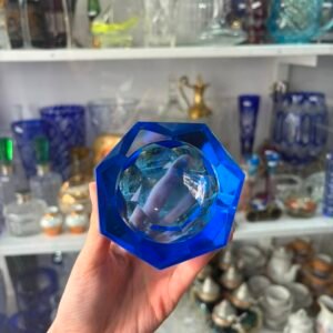 Exquisito cenicero cristal azul