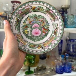 Plato porcelana oriental pintada a mano