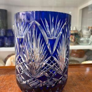 Florero de cristal súper tallado azul