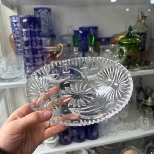 Jardinera de cristal súper tallado
