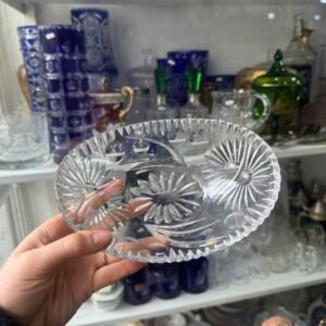 Jardinera de cristal súper tallado