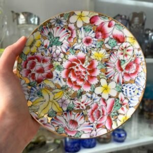 Plato porcelana oriental pintado a mano con oro