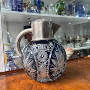 Jarra de cristal súper tallado azul con platería y enfriador