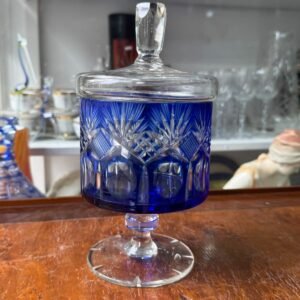 Caramelera o bombonera de cristal súper tallado azul