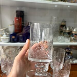 Juego de 9 copas de cristal súper tallado para vino