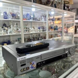 Videocasetera stereo SONY con control remoto