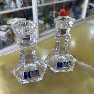 Par de candelabros de cristal austriacos