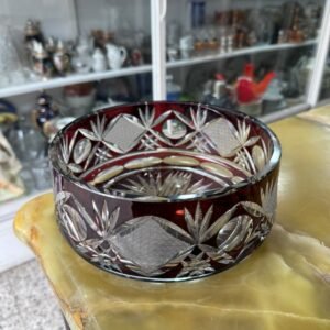 Centro de mesa de cristal súper tallado rubi