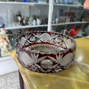 Centro de mesa de cristal súper tallado rubi