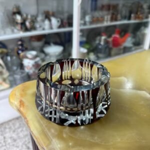 Cenicero cristal tallado