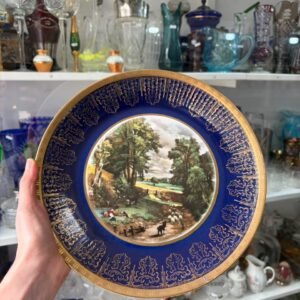 Plato de porcelana azul cobalto con oro