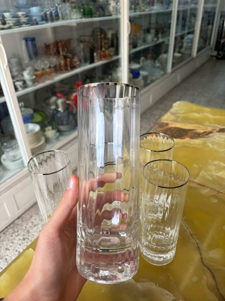 Juego de 6 vasos altos de cristal con guarda de platería - Imagen 2