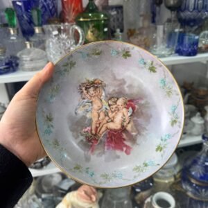 Plato de porcelana BAVARIA pintado a mano