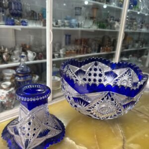 Exquisita frutera o centro de mesa de cristal súper tallado azul