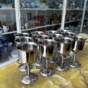 Juego de 12 copas metalicas para agua o vino