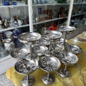 Juego de 12 copas metalicas ideales brindis o postre