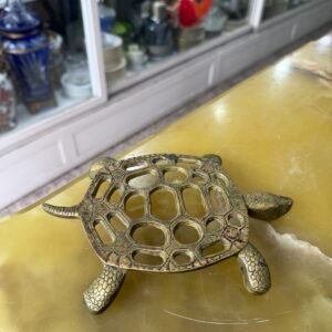 Posa pava de bronce en forma de tortuga
