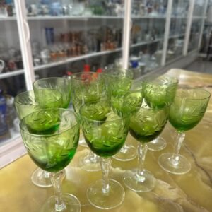 Juego de 10 copas verdes cristal tallado