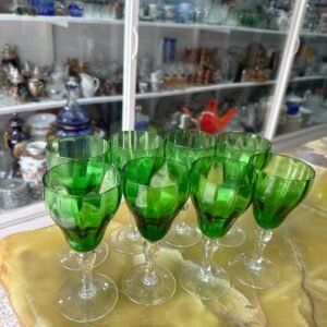 Juego de 6 copas de vino de cristal verdes