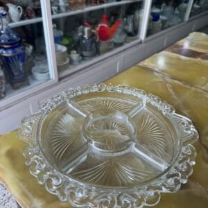 Fuente para picada de vidrio prensado antiguo