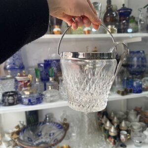 Hielera de cristal súper tallado con platería y pinza