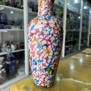 Florero o jarron porcelana oriental pintado a mano con oro