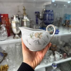 Lechera porcelana tsuji