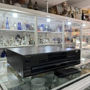 Compactera TECHNICS para 5 cds con control