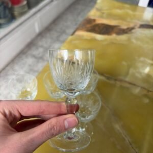 Juego de 6 copas de cristal tallado para licor